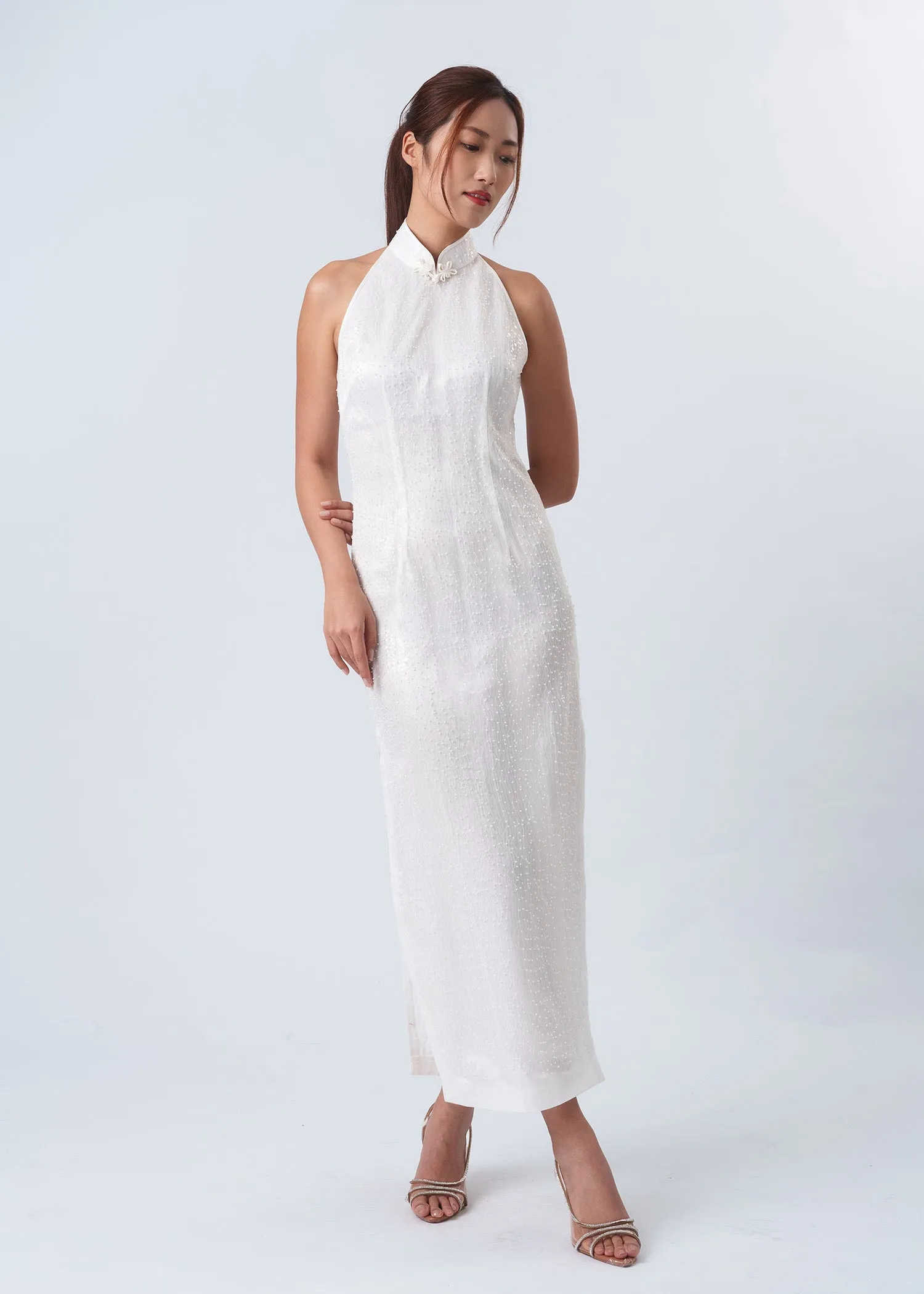 Allium Backless Halter Bridal Qipao (White) - RTW