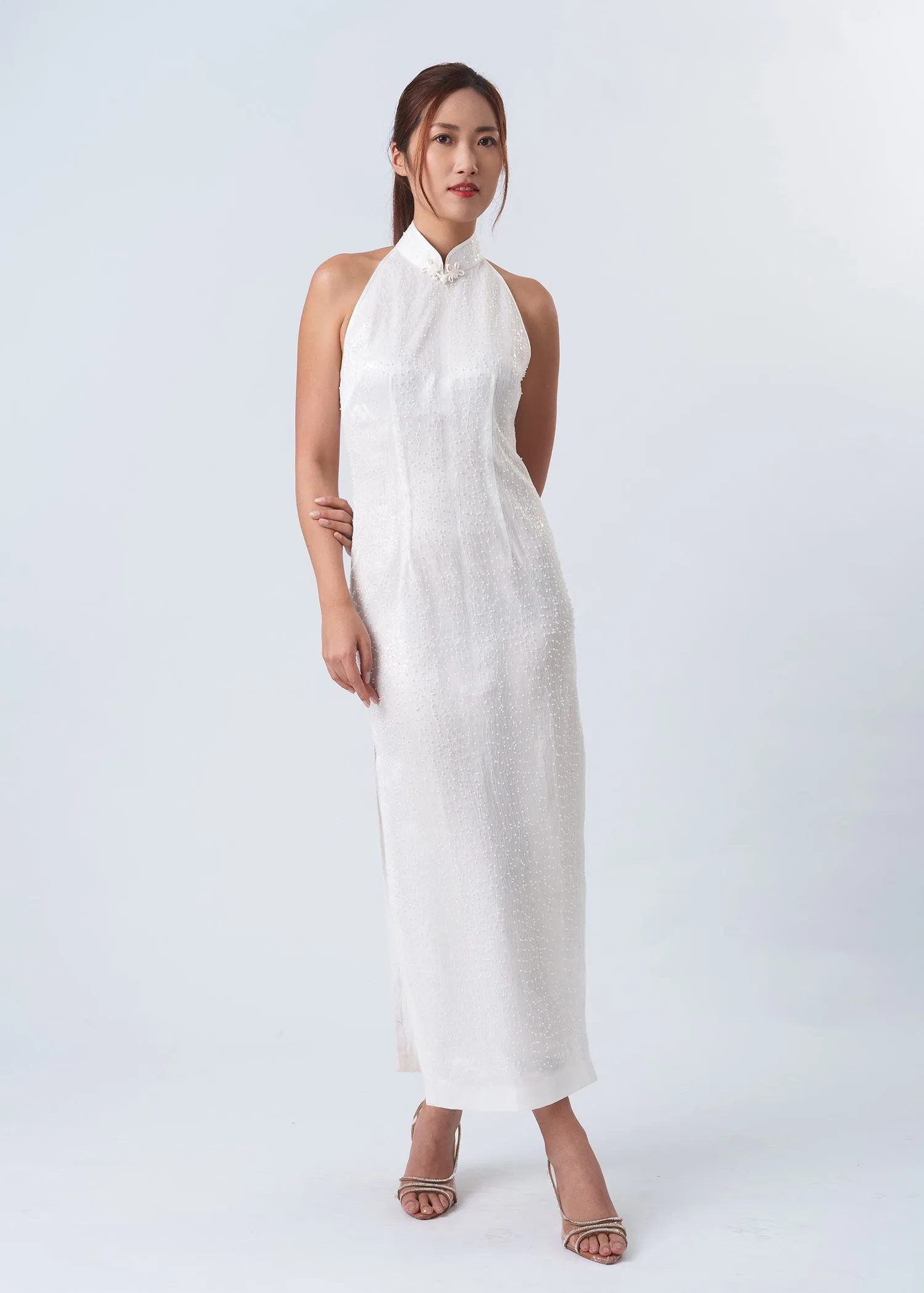 Allium Backless Halter Bridal Qipao (White) - RTW