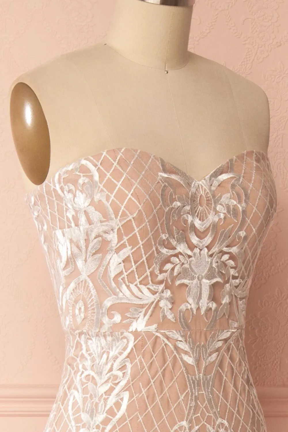 Angélique | Beige Embroidered Dress