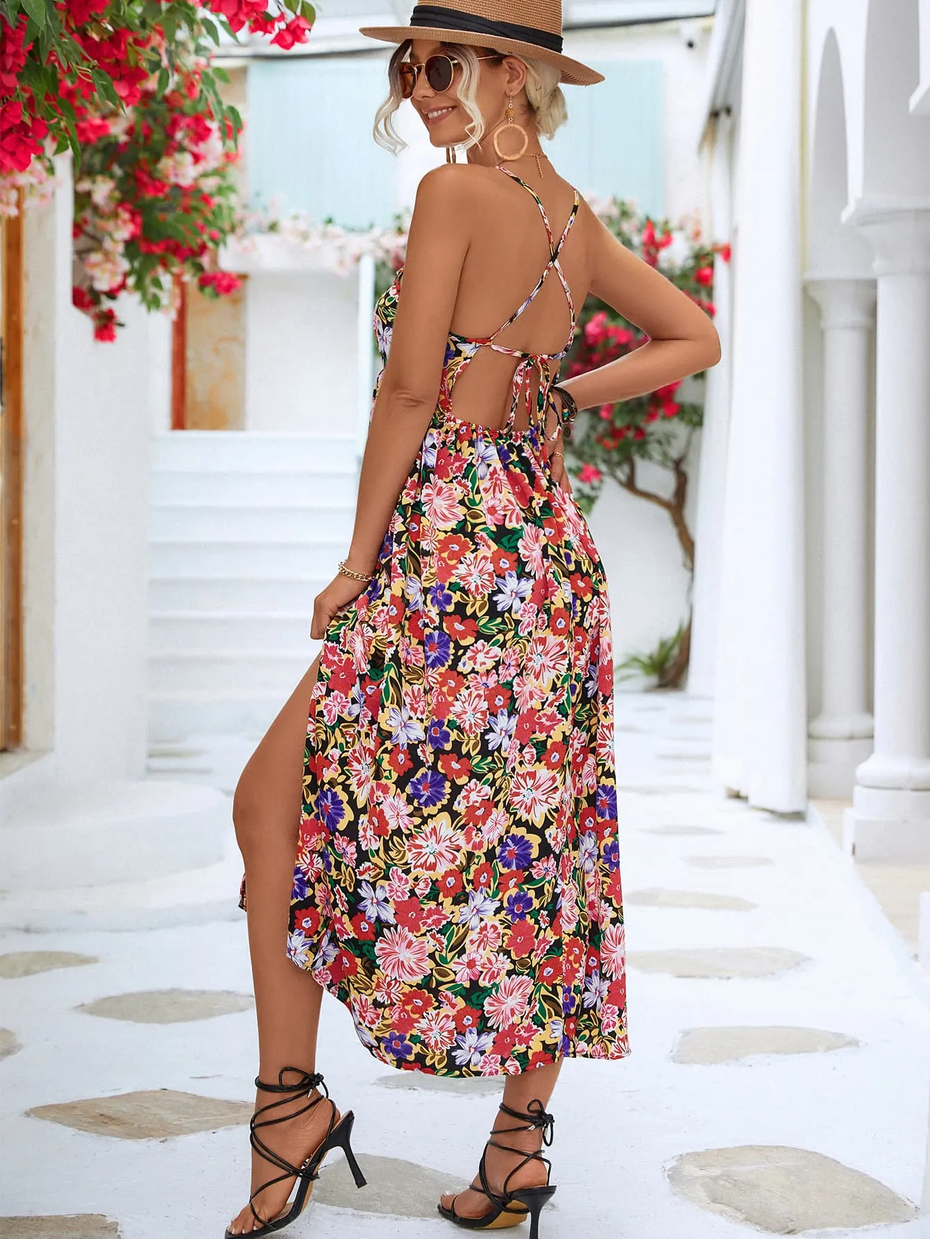 *App Exclusive* Floral Crisscross Backless Split Dress