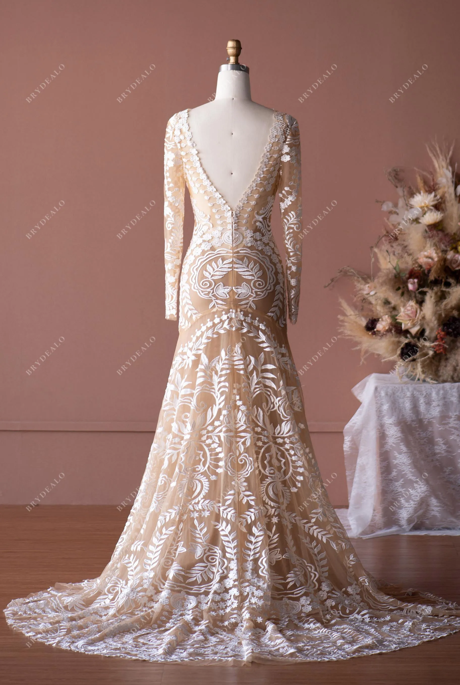 Boho Sleeved Lace Wedding Dress with Slip