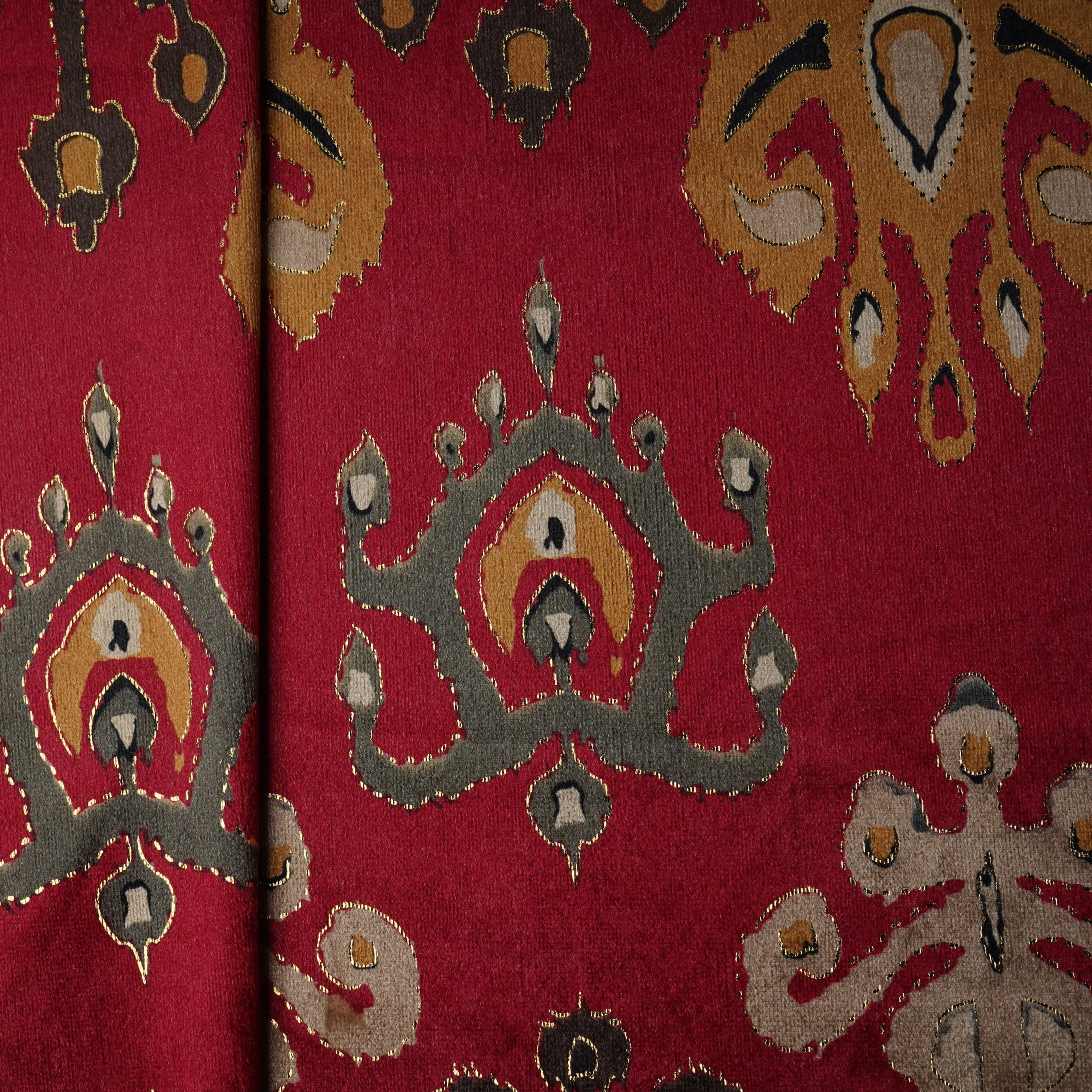 Red Traditional Print Velvet Silk Fabric 20394